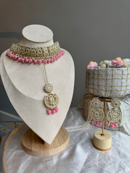 Simple Pink Choker Set With Earrings