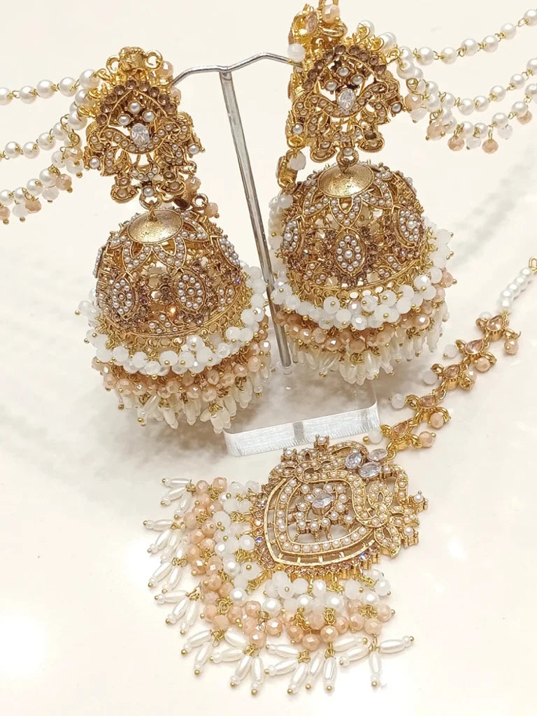 Jhumki Tikka Set (Gold Apricot And White)
