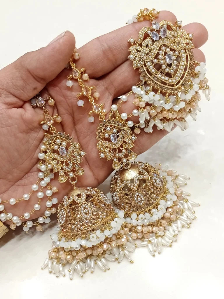 Jhumki Tikka Set (Gold Apricot And White)
